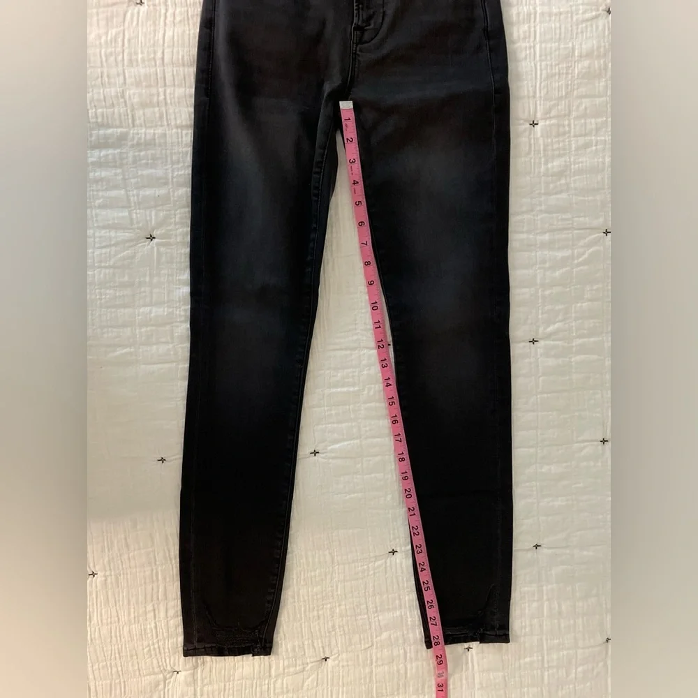 FRAME Denim Le High Skinny Jeans in Billups Chew Black Wash High Rise Size 26